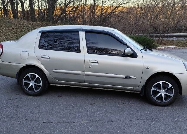 Бежевый Рено Clio Symbol, объемом двигателя 1.4 л и пробегом 154 тыс. км за 2750 $, фото 12 на Automoto.ua