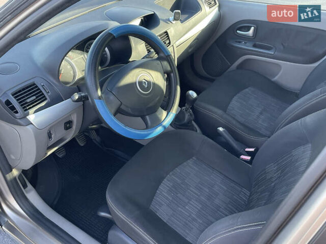 Бежевый Рено Clio Symbol, объемом двигателя 1.39 л и пробегом 186 тыс. км за 3850 $, фото 8 на Automoto.ua