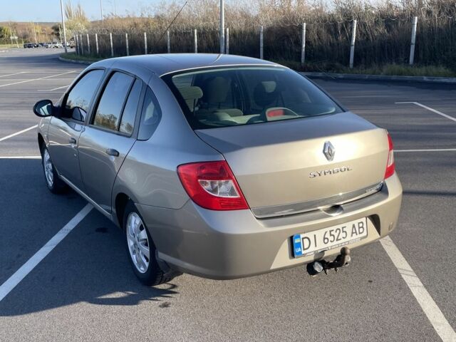 Бежевый Рено Clio Symbol, объемом двигателя 1.4 л и пробегом 186 тыс. км за 4000 $, фото 5 на Automoto.ua