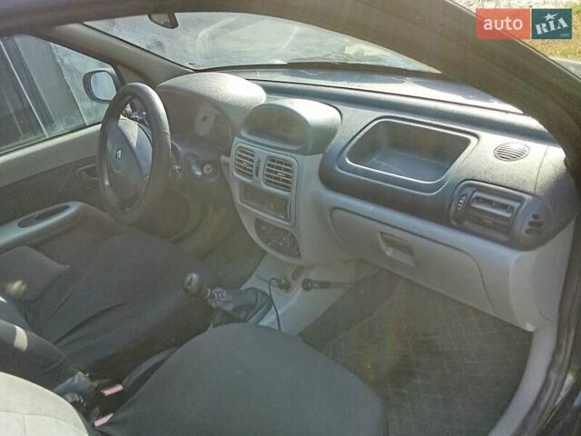 Чорний Рено Clio Symbol, об'ємом двигуна 1.4 л та пробігом 264 тис. км за 3100 $, фото 2 на Automoto.ua
