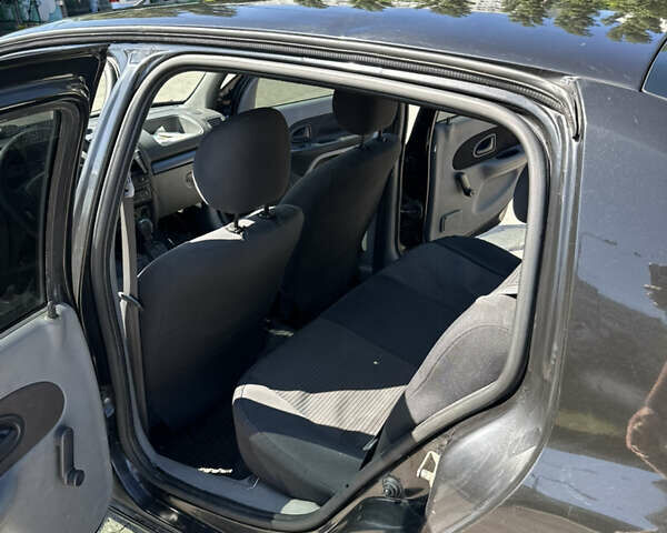 Чорний Рено Clio Symbol, об'ємом двигуна 1.4 л та пробігом 330 тис. км за 3600 $, фото 8 на Automoto.ua