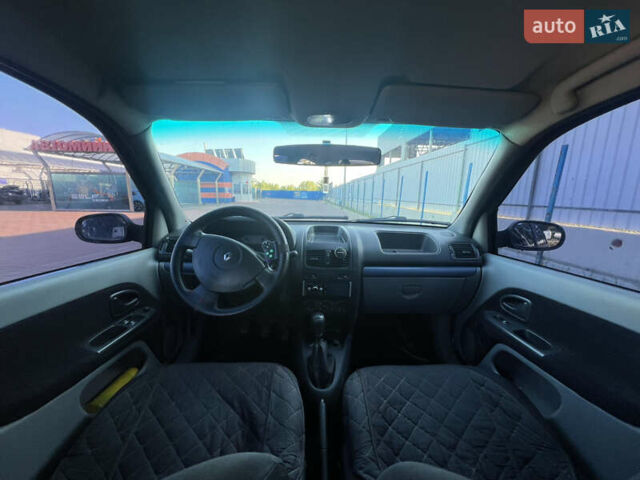 Черный Рено Clio Symbol, объемом двигателя 1.39 л и пробегом 270 тыс. км за 3400 $, фото 11 на Automoto.ua