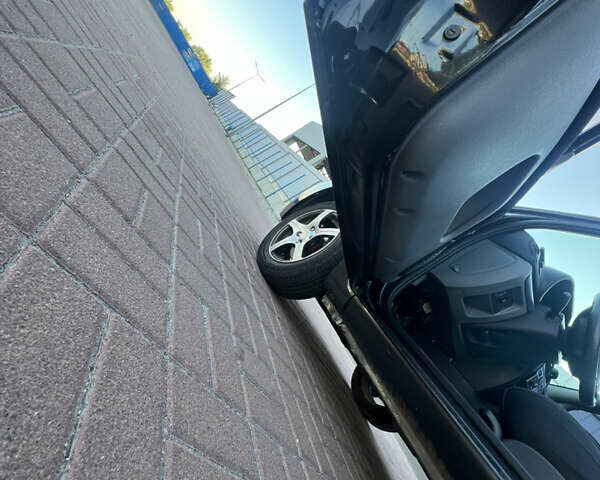Черный Рено Clio Symbol, объемом двигателя 1.39 л и пробегом 270 тыс. км за 3400 $, фото 20 на Automoto.ua