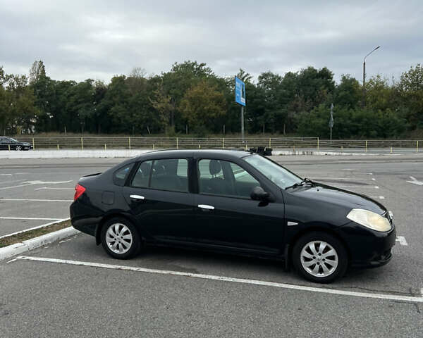 Черный Рено Clio Symbol, объемом двигателя 1.39 л и пробегом 179 тыс. км за 3700 $, фото 11 на Automoto.ua