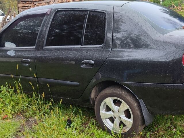 Черный Рено Clio Symbol, объемом двигателя 1.4 л и пробегом 300 тыс. км за 2700 $, фото 4 на Automoto.ua