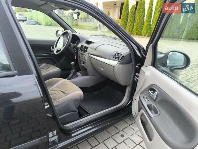 Рено Clio Symbol 2011 в Львове на Automoto.ua Черный Рено Clio Symbol, объемом двигателя 1.4 л и пробегом 122 тыс. км за 4800 $, фото 8 на Automoto.ua