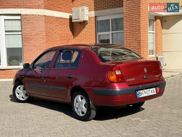 Красный Рено Clio Symbol, объемом двигателя 1.4 л и пробегом 421 тыс. км за 2777 $, фото 5 на Automoto.ua