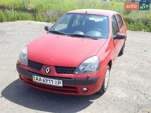 Красный Рено Clio Symbol, объемом двигателя 1.4 л и пробегом 138 тыс. км за 3600 $, фото 4 на Automoto.ua
