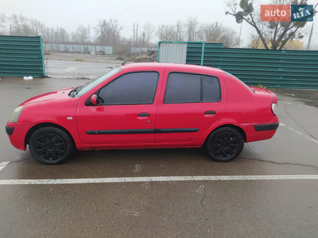 Червоний Рено Clio Symbol, об'ємом двигуна 1.4 л та пробігом 250 тис. км за 3500 $, фото 3 на Automoto.ua