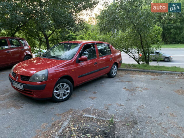 Красный Рено Clio Symbol, объемом двигателя 1.39 л и пробегом 302 тыс. км за 2800 $, фото 5 на Automoto.ua
