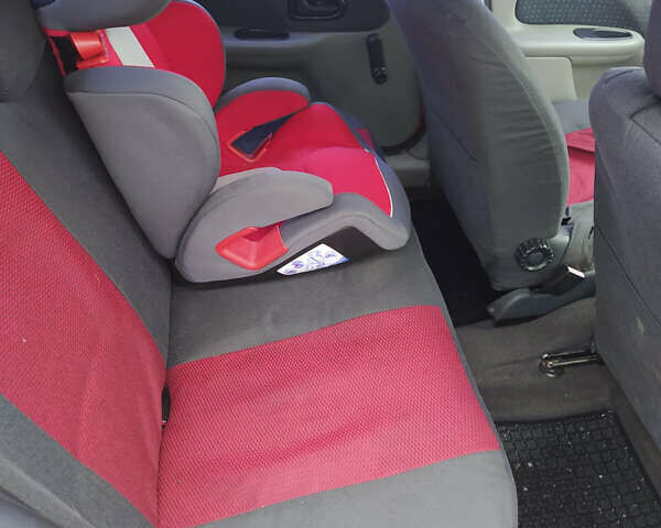 Червоний Рено Clio Symbol, об'ємом двигуна 1.4 л та пробігом 250 тис. км за 3500 $, фото 8 на Automoto.ua