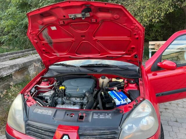 Червоний Рено Clio Symbol, об'ємом двигуна 1.4 л та пробігом 170 тис. км за 3650 $, фото 2 на Automoto.ua