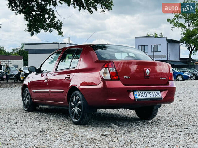 Красный Рено Clio Symbol, объемом двигателя 1.39 л и пробегом 179 тыс. км за 4700 $, фото 9 на Automoto.ua