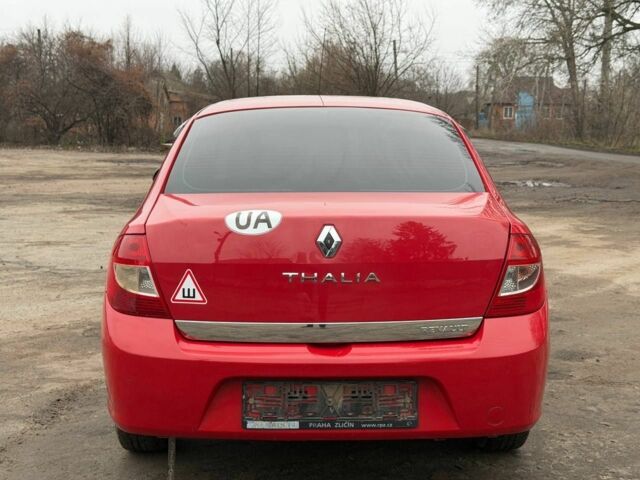 Красный Рено Clio Symbol, объемом двигателя 0 л и пробегом 180 тыс. км за 3650 $, фото 9 на Automoto.ua
