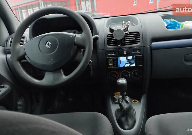 Рено Clio Symbol, объемом двигателя 0 л и пробегом 211 тыс. км за 2700 $, фото 7 на Automoto.ua