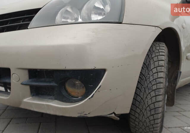 Рено Clio Symbol, объемом двигателя 0 л и пробегом 211 тыс. км за 2700 $, фото 15 на Automoto.ua