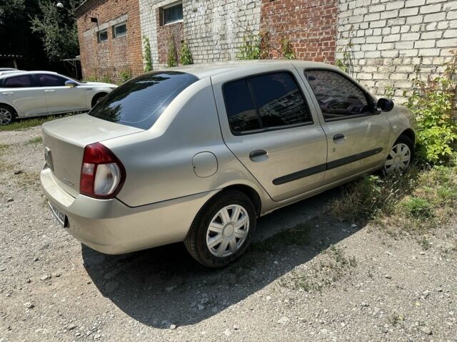 Сірий Рено Clio Symbol, об'ємом двигуна 1.4 л та пробігом 135 тис. км за 3800 $, фото 11 на Automoto.ua