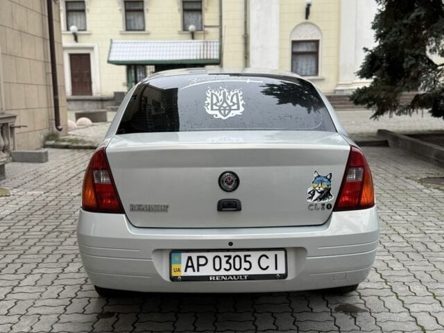 Серый Рено Clio Symbol, объемом двигателя 1.4 л и пробегом 280 тыс. км за 2750 $, фото 4 на Automoto.ua