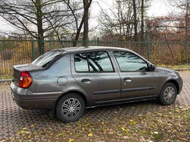 Серый Рено Clio Symbol, объемом двигателя 1.4 л и пробегом 231 тыс. км за 2450 $, фото 5 на Automoto.ua