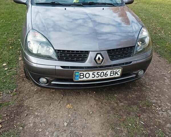 Серый Рено Clio Symbol, объемом двигателя 1.4 л и пробегом 277 тыс. км за 2799 $, фото 5 на Automoto.ua