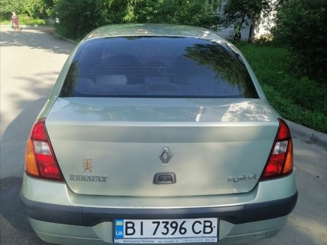 Серый Рено Clio Symbol, объемом двигателя 1.4 л и пробегом 205 тыс. км за 3500 $, фото 1 на Automoto.ua