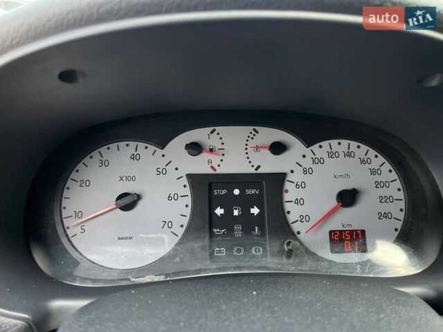 Серый Рено Clio Symbol, объемом двигателя 1.4 л и пробегом 121 тыс. км за 4990 $, фото 18 на Automoto.ua