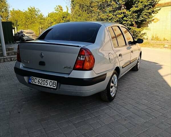 Серый Рено Clio Symbol, объемом двигателя 1.4 л и пробегом 276 тыс. км за 2450 $, фото 6 на Automoto.ua