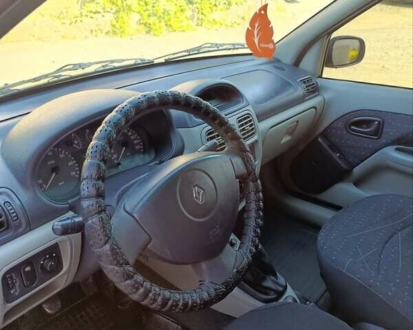 Серый Рено Clio Symbol, объемом двигателя 1.4 л и пробегом 276 тыс. км за 2450 $, фото 24 на Automoto.ua