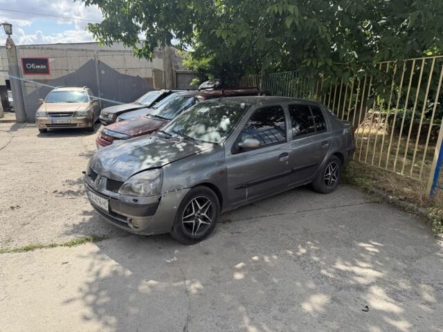 Сірий Рено Clio Symbol, об'ємом двигуна 1.4 л та пробігом 216 тис. км за 1250 $, фото 1 на Automoto.ua