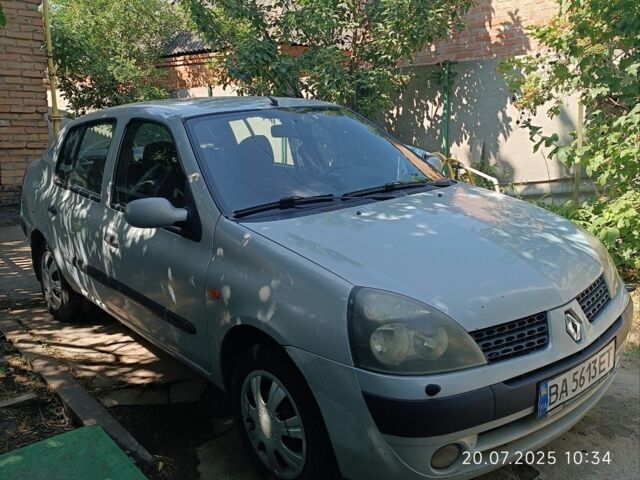 Сірий Рено Clio Symbol, об'ємом двигуна 1.4 л та пробігом 257 тис. км за 2800 $, фото 10 на Automoto.ua