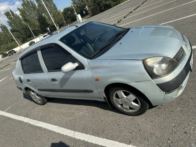 Серый Рено Clio Symbol, объемом двигателя 1.4 л и пробегом 295 тыс. км за 2700 $, фото 3 на Automoto.ua