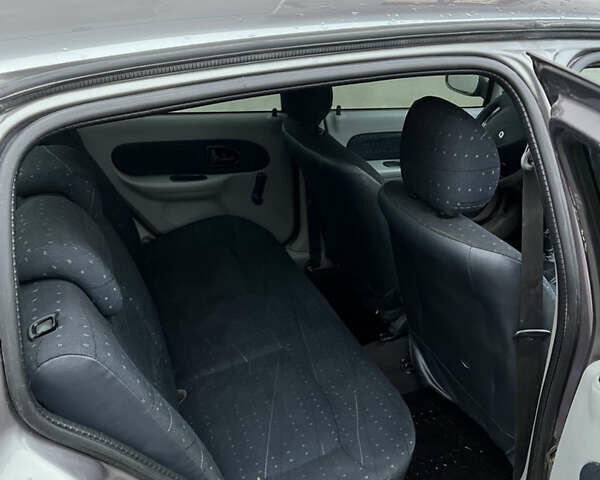 Сірий Рено Clio Symbol, об'ємом двигуна 1.39 л та пробігом 236 тис. км за 2700 $, фото 8 на Automoto.ua