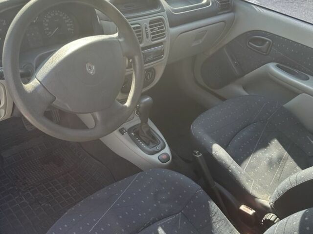 Сірий Рено Clio Symbol, об'ємом двигуна 1.4 л та пробігом 295 тис. км за 2800 $, фото 6 на Automoto.ua