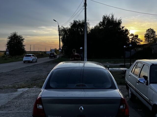 Рено Clio Symbol 2003 в Нежине на Automoto.ua Серый Рено Clio Symbol, объемом двигателя 1.4 л и пробегом 221 тыс. км за 3000 $, фото 2 на Automoto.ua