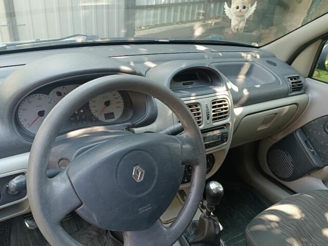 Сірий Рено Clio Symbol, об'ємом двигуна 1.4 л та пробігом 257 тис. км за 2800 $, фото 4 на Automoto.ua