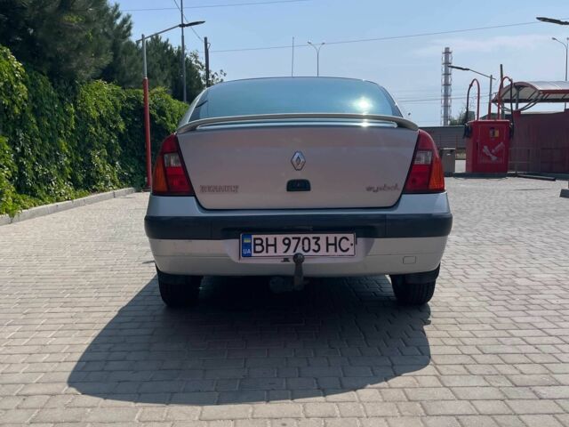 Серый Рено Clio Symbol, объемом двигателя 1.4 л и пробегом 285 тыс. км за 166500 $, фото 3 на Automoto.ua