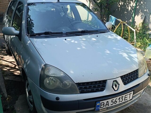 Сірий Рено Clio Symbol, об'ємом двигуна 1.4 л та пробігом 257 тис. км за 2800 $, фото 11 на Automoto.ua