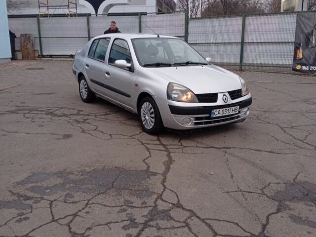 Серый Рено Clio Symbol, объемом двигателя 1.4 л и пробегом 220 тыс. км за 3700 $, фото 1 на Automoto.ua