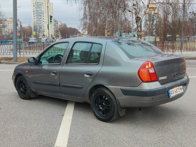 Серый Рено Clio Symbol, объемом двигателя 1.4 л и пробегом 200 тыс. км за 3250 $, фото 1 на Automoto.ua