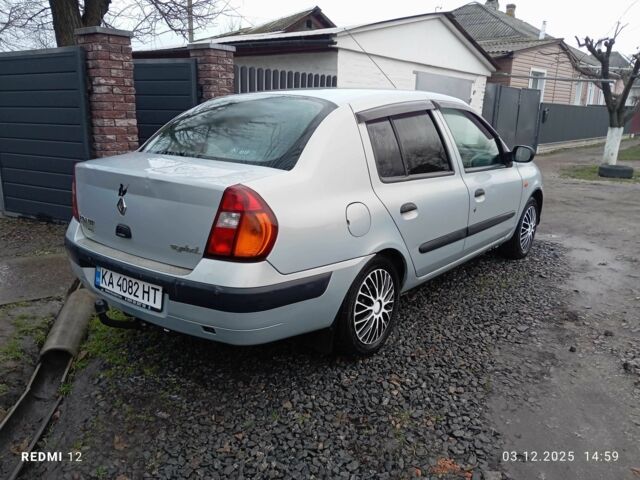 Серый Рено Clio Symbol, объемом двигателя 1.4 л и пробегом 260 тыс. км за 3000 $, фото 2 на Automoto.ua