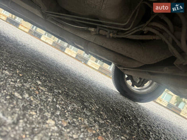 Серый Рено Clio Symbol, объемом двигателя 1.4 л и пробегом 250 тыс. км за 1600 $, фото 20 на Automoto.ua