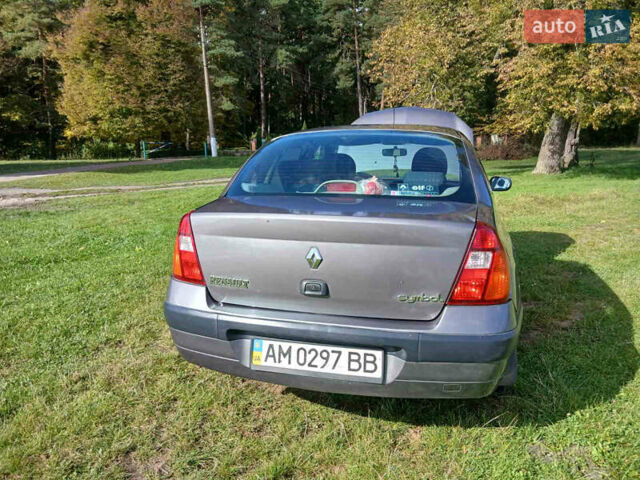 Рено Clio Symbol 2004 в Житомире на Automoto.ua Серый Рено Clio Symbol, объемом двигателя 0 л и пробегом 105 тыс. км за 3300 $, фото 11 на Automoto.ua
