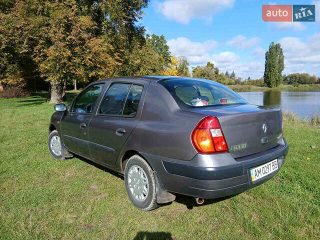 Рено Clio Symbol 2004 в Житомире на Automoto.ua Серый Рено Clio Symbol, объемом двигателя 0 л и пробегом 105 тыс. км за 3300 $, фото 2 на Automoto.ua