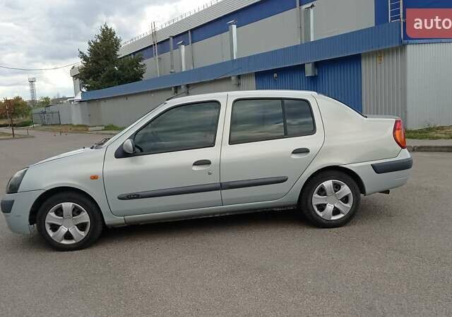 Серый Рено Clio Symbol, объемом двигателя 1.4 л и пробегом 215 тыс. км за 3600 $, фото 5 на Automoto.ua