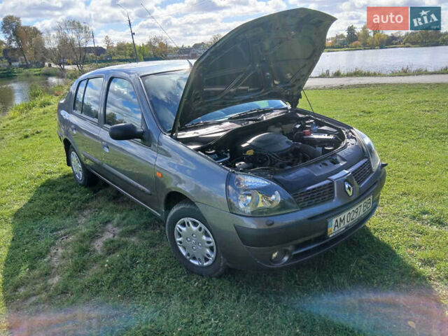 Рено Clio Symbol 2004 в Житомире на Automoto.ua Серый Рено Clio Symbol, объемом двигателя 0 л и пробегом 105 тыс. км за 3300 $, фото 13 на Automoto.ua