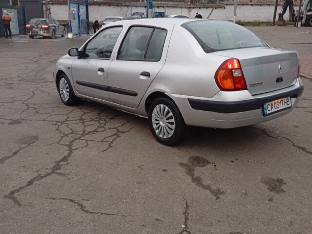 Серый Рено Clio Symbol, объемом двигателя 1.4 л и пробегом 220 тыс. км за 3700 $, фото 3 на Automoto.ua