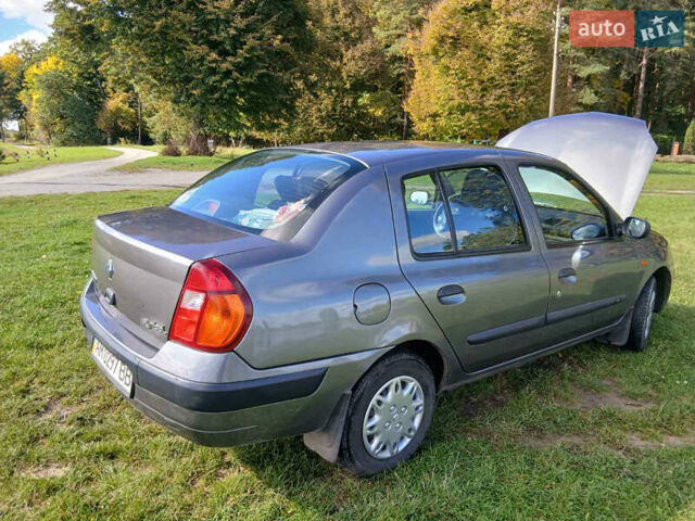 Рено Clio Symbol 2004 в Житомире на Automoto.ua Серый Рено Clio Symbol, объемом двигателя 0 л и пробегом 105 тыс. км за 3300 $, фото 12 на Automoto.ua