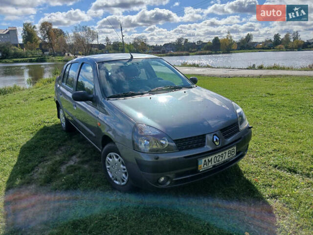 Рено Clio Symbol 2004 в Житомире на Automoto.ua Серый Рено Clio Symbol, объемом двигателя 0 л и пробегом 105 тыс. км за 3300 $, фото 1 на Automoto.ua