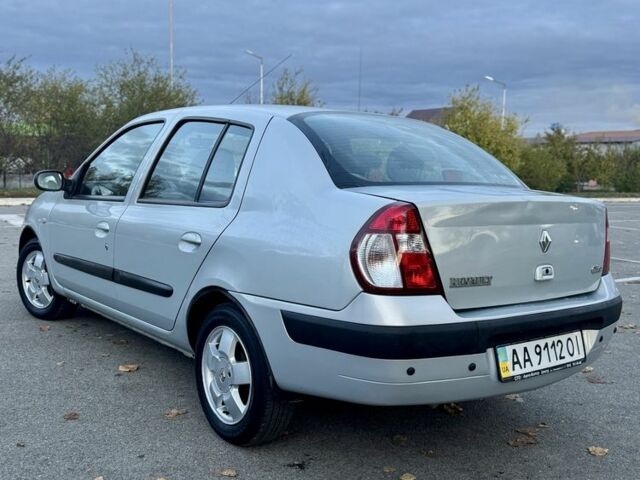 Серый Рено Clio Symbol, объемом двигателя 1.4 л и пробегом 175 тыс. км за 3950 $, фото 4 на Automoto.ua