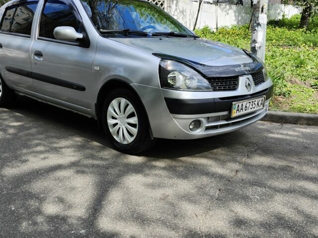 Серый Рено Clio Symbol, объемом двигателя 1.4 л и пробегом 219 тыс. км за 3700 $, фото 11 на Automoto.ua